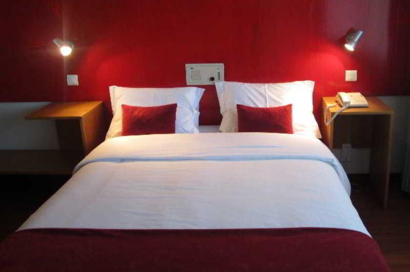 Hotel Eco Salvador Geres Bagian luar foto