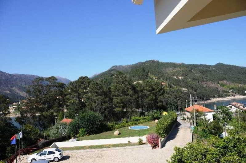 Hotel Eco Salvador Geres Bagian luar foto